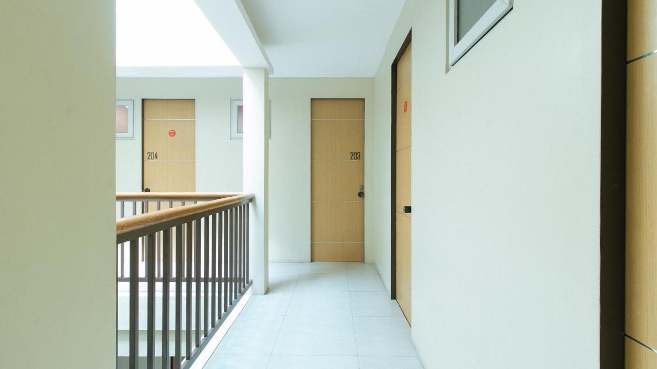 Reddoorz Plus @ A Rita Street San Juan San Juan (Metro Manila) Exterior foto